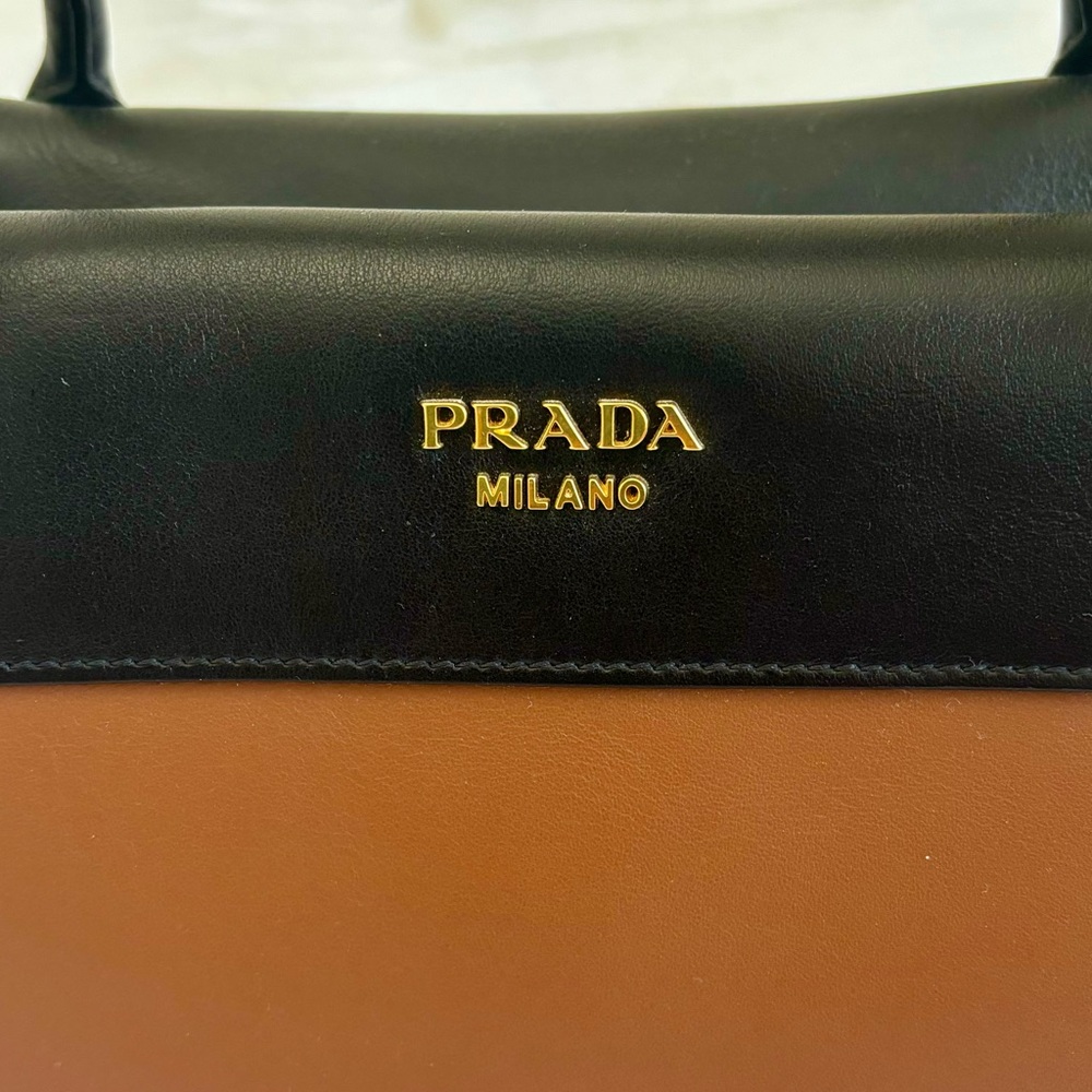 Prada Bowling Ribbon Bicolor Double-Handle Prada Tote Bag NWT - Picture 3 of 16